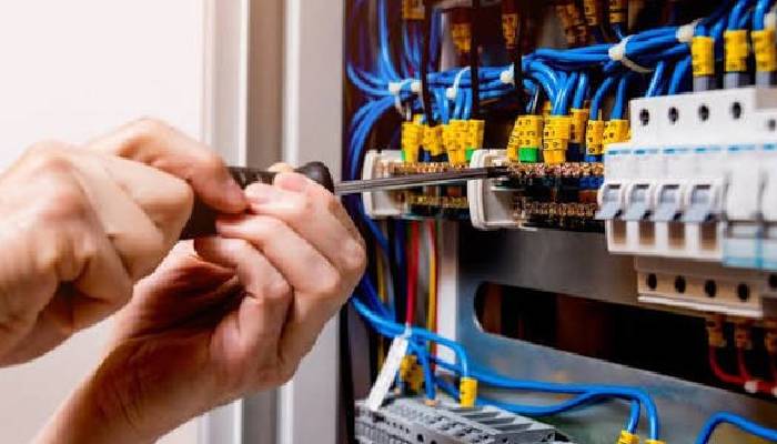 نکات ایمنی مهم در اجرای تاسیسات برق ساختمان