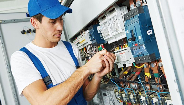 تفاوت بین تأسیسات الکتریکی مسکونی و اداری
