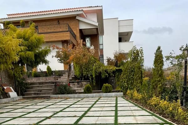 چالش های ساخت دکوراسیون داخلی در شرایط اقلیمی خاص (گرما، رطوبت، باد)
